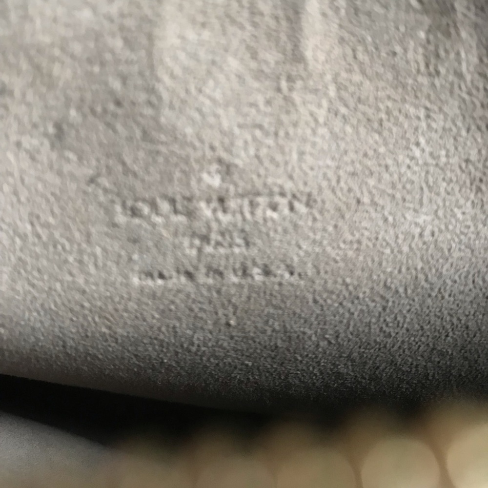Louis Vuitton Pochette - Picture 7 of 8